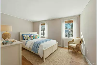 275 Pinewood Road, Cutchogue, NY 11935 - Photo 13