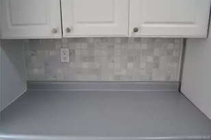 245 Rumsey Rd, Yonkers, NY 10701 - Photo 9