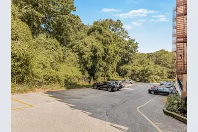 245 Rumsey Road #6X, Yonkers, NY 10701 - Photo 27