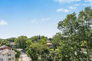 245 Rumsey Rd, Yonkers, NY 10701 - Photo 25