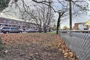 1644 Canarsie Rd, Brooklyn, NY 11236 - Photo 3