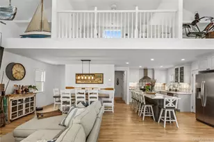 246 W Bay Dr, Long Beach, NY 11561 - Photo 9