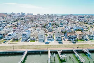 246 W Bay Dr, Long Beach, NY 11561 - Photo 47