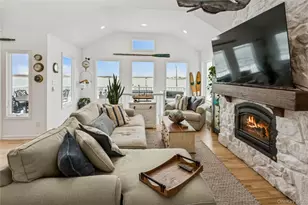 246 W Bay Dr, Long Beach, NY 11561 - Photo 7