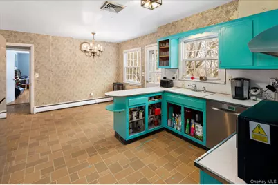 94 Meadow Road, Briarcliff Manor, NY 10510 - Photo 9