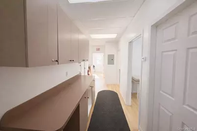 1619 Pelham Parkway N, Bronx, NY 10469 - Photo 13