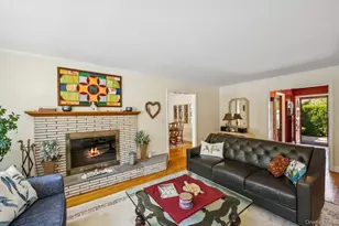 7 Linda Ln, Hampton Bays, NY 11946 - Photo 9