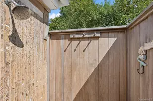 7 Linda Ln, Hampton Bays, NY 11946 - Photo 21