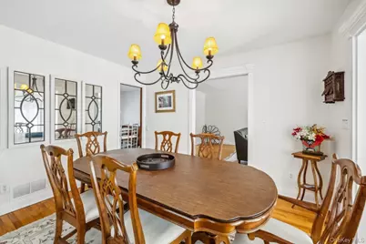 7 Linda Lane, Hampton Bays, NY 11946 - Photo 11