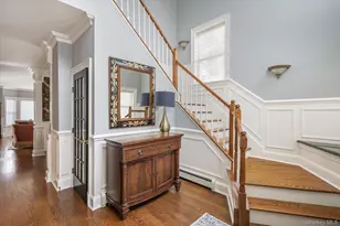 104 Brandywine Ln, Melville, NY 11747 - Photo 5