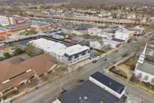 180 Deer Park Ave, Babylon, NY 11702 - Photo 21