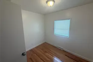 726 Jersey Ave, Greenwood Lake, NY 10925 - Photo 7