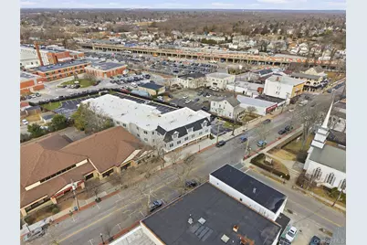 180 Deer Park Avenue #301, Babylon, NY 11702 - Photo 19