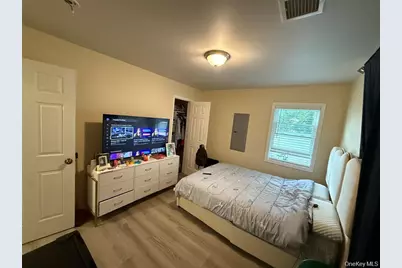 803 Bayview Avenue, Amityville, NY 11701 - Photo 15