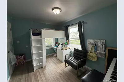 803 Bayview Avenue, Amityville, NY 11701 - Photo 19