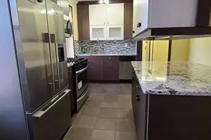 141-12 78Rd Rd, Kew Gardens, NY 11367 - Photo 3