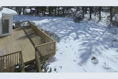 8 Hilltop Drive, Yorktown Heights, NY 10598 - Photo 43