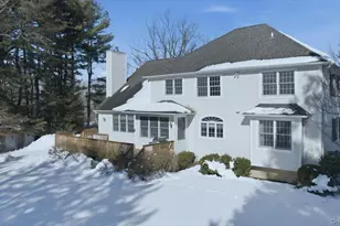 8 Hilltop Dr, Yorktown Heights, NY 10598 - Photo 41