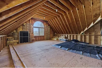 8 Hilltop Drive, Yorktown Heights, NY 10598 - Photo 23