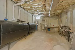 8 Hilltop Dr, Yorktown Heights, NY 10598 - Photo 31