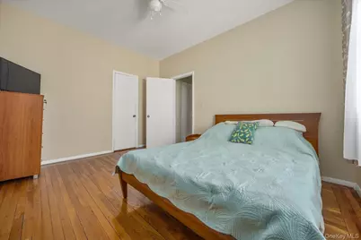 7401 4th Avenue #D5, Brooklyn, NY 11209 - Photo 11