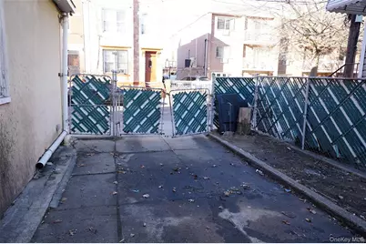 91-06 97th Avenue #1st Floor, Ozone Park, NY 11416 - Photo 19