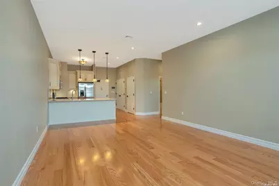 10 Wall Street #2, Huntington, NY 11743 - Photo 9