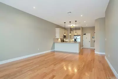 10 Wall Street #2, Huntington, NY 11743 - Photo 7