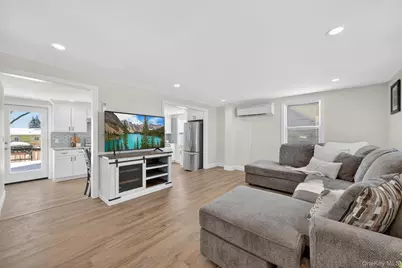 33 Grand Street, Marlboro, NY 12542 - Photo 3