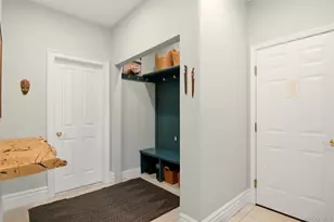 4 Daniel Way, Setauket, NY 11733 - Photo 27