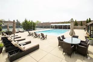 117 Laurel Ln, Wantagh, NY 11793 - Photo 31