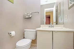 117 Laurel Ln, Wantagh, NY 11793 - Photo 23