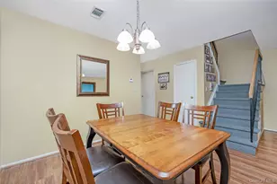 117 Laurel Ln, Wantagh, NY 11793 - Photo 15