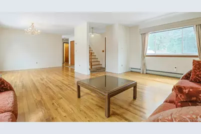 186 Rutledge Avenue, Hawthorne, NY 10532 - Photo 9