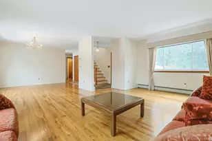 186 Rutledge Ave, Hawthorne, NY 10532 - Photo 9