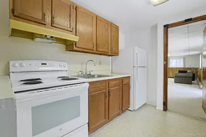 186 Rutledge Avenue, Hawthorne, NY 10532 - Photo 25