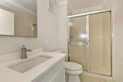 800 Willis Avenue #313, Albertson, NY 11507 - Photo 7