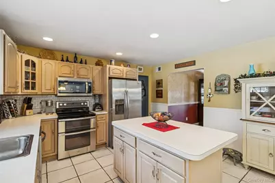 41 Locust Drive, Nesconset, NY 11767 - Photo 27