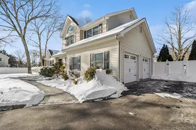 41 Locust Drive, Nesconset, NY 11767 - Photo 5