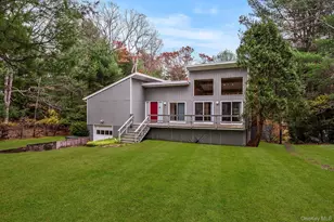 41 Woodpink Dr, East Hampton, NY 11937 - Photo 27