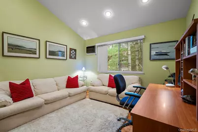 41 Woodpink Drive, East Hampton, NY 11937 - Photo 17