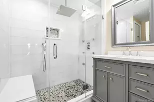 2043 Ripley, Merrick, NY 11566 - Photo 27