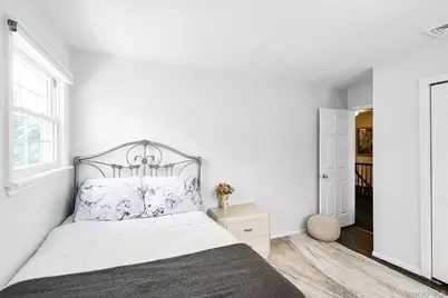 2043 Ripley, Merrick, NY 11566 - Photo 31