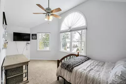 2043 Ripley, Merrick, NY 11566 - Photo 25