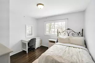 2043 Ripley, Merrick, NY 11566 - Photo 35