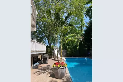 2043 Ripley, Merrick, NY 11566 - Photo 3