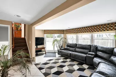 2043 Ripley, Merrick, NY 11566 - Photo 5