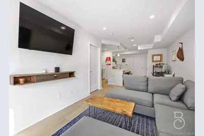 23-23 30th Road #3A, Astoria, NY 11102 - Photo 9