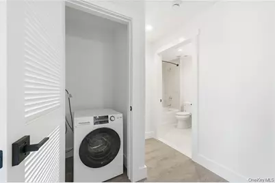 180 Deer Park Avenue #207, Babylon, NY 11702 - Photo 13