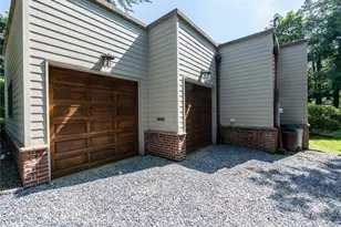 3 West Dr, Manhasset, NY 11030 - Photo 23